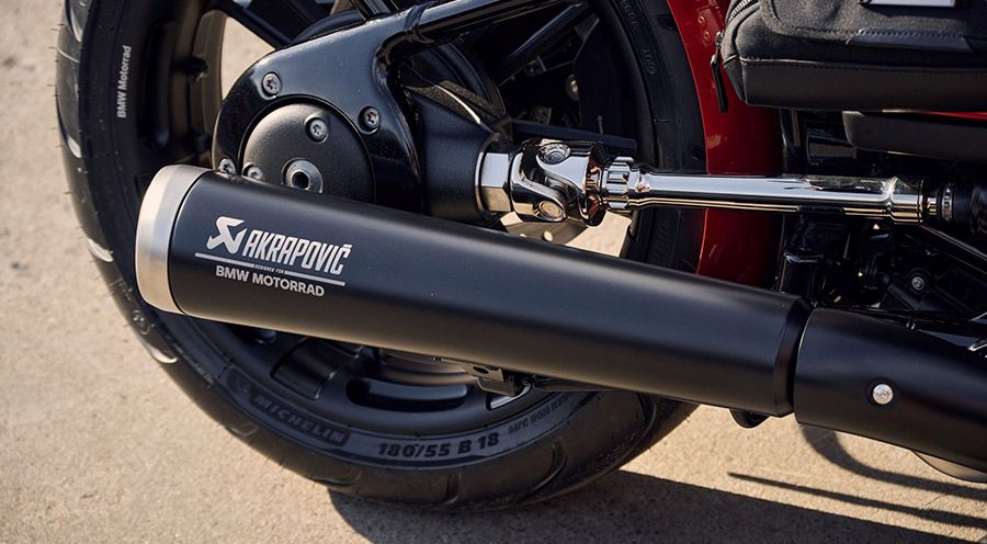 BMW R 18 Scarico Akrapovic
