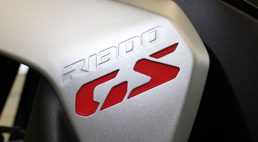 BMW R1300GS & Adventure Sfondo colorato per il logo GS laterale