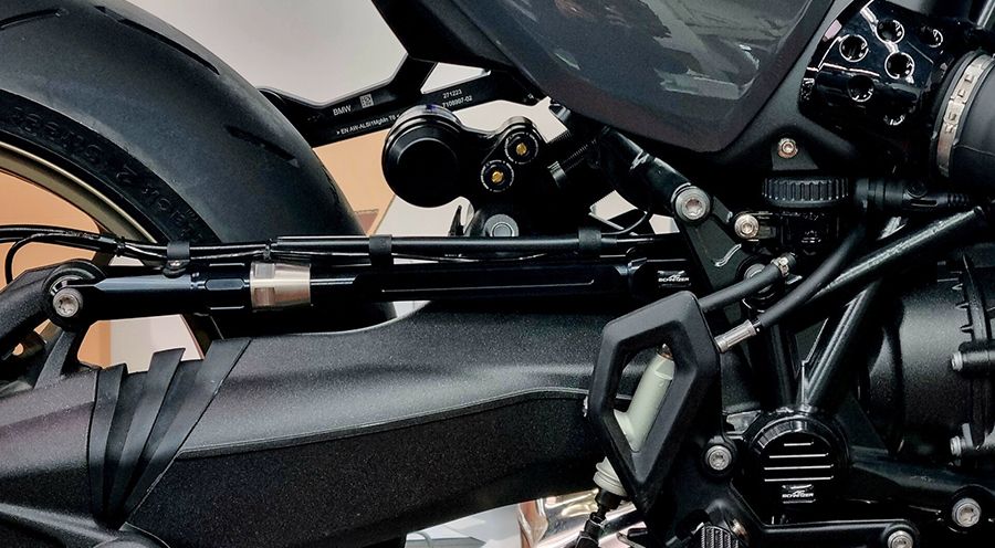 BMW R12nineT & R12 Leva Paralever