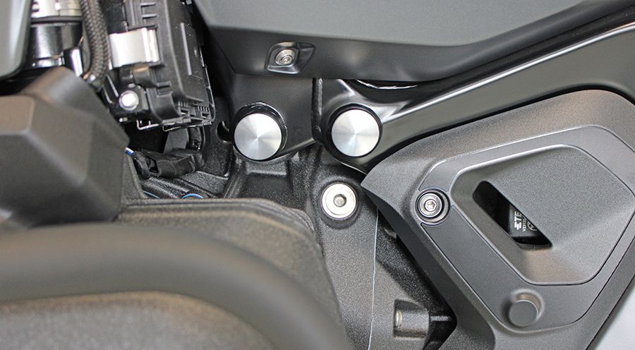 BMW R1300R Coperture telaio per supporto motore