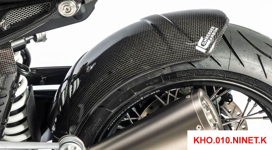 BMW R nine T Parafango posteriore in carbonio design retrò