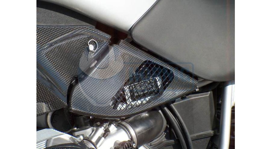 BMW R1200GS (04-12), R1200GS Adv (05-13) & HP2 Pannello laterale in carbonio