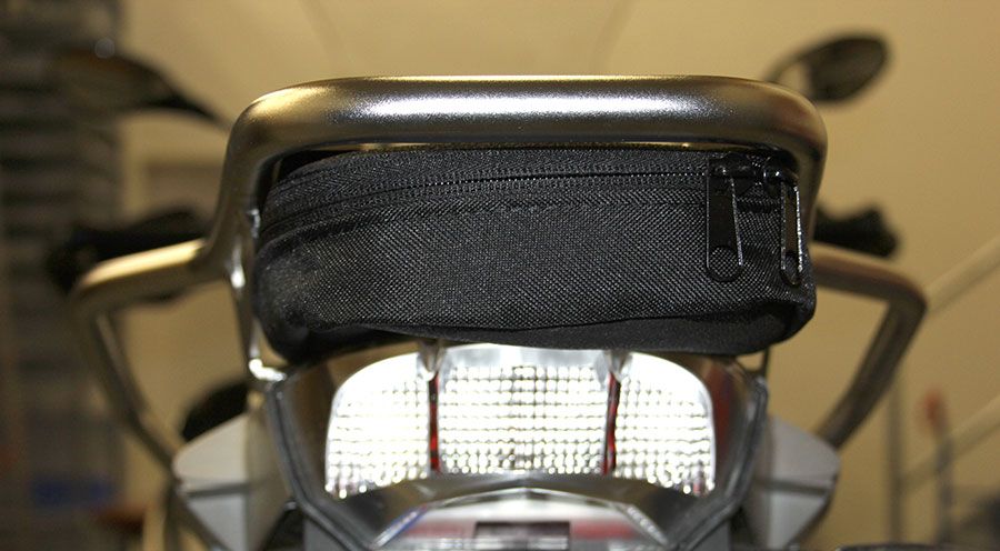 BMW R 1200 GS LC (2013-2018) & R 1200 GS Adventure LC (2014-2018) Borsa aggiuntiva sotto il ponte bagagli