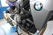 Protezioni contro le cadute per BMW F900R