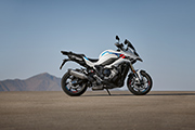 BMW Motorrad presents the new S1000XR