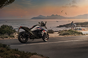 La nuova BMW R1300RS
